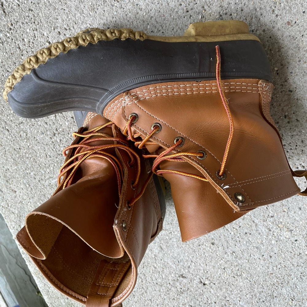 LL Bean 10.5 men's boot. Like new, hardly worn